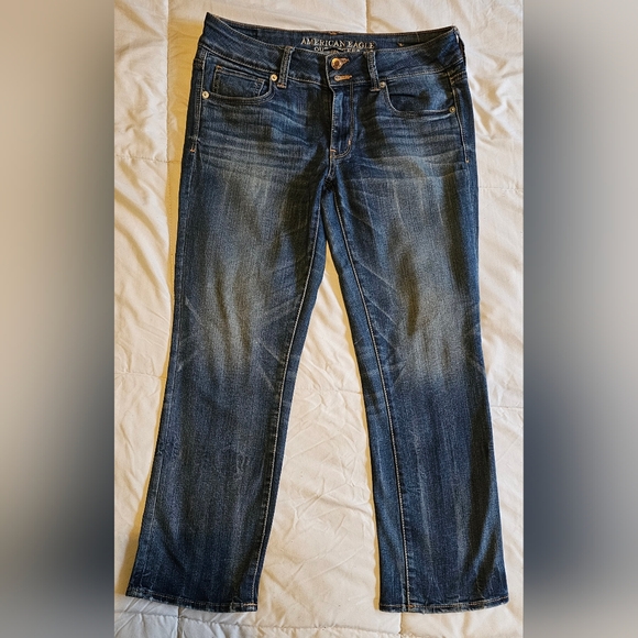 American Eagle Outfitters - Picture 1 of 3